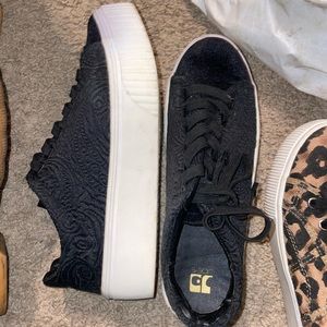 black suede paisley platform shoes comfy barely worn